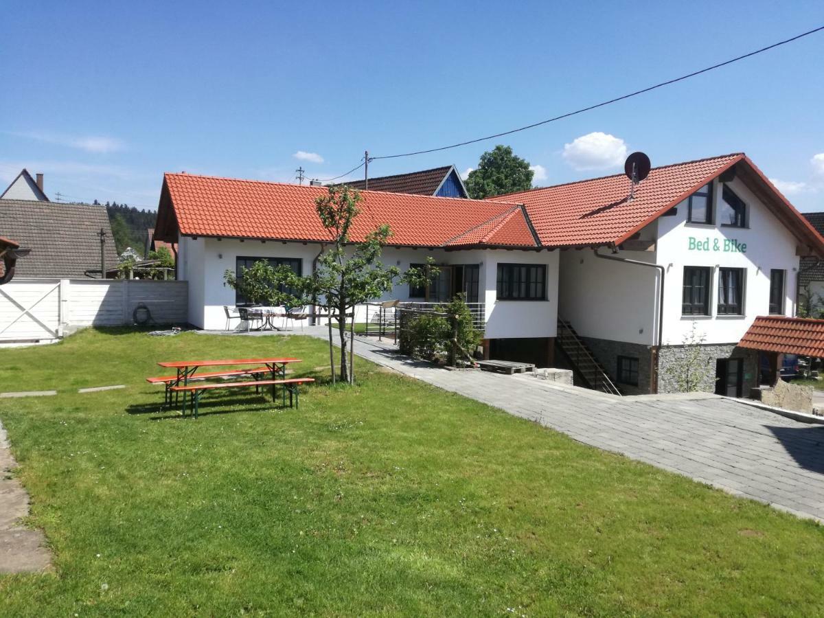 Ferienwohnung Bed&Bike Trichtingen Exterior foto